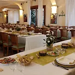 Domu Incantada 3* مورافيرا