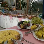 فندق Domu Incantada 3*
