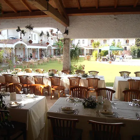 Domu Incantada Hotell