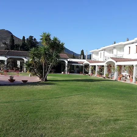 Hotell Domu Incantada Muravera