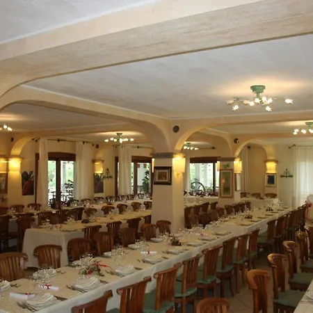 Domu Incantada Hotel Muravera