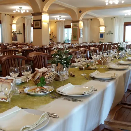 Domu Incantada 酒店 穆拉沃拉